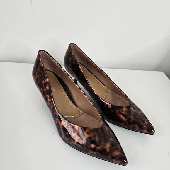 New Vionic Josie Kitten Heel Patent Leather Tortoise Print 9.5W Careerwear Chic - Picture 3 of 12